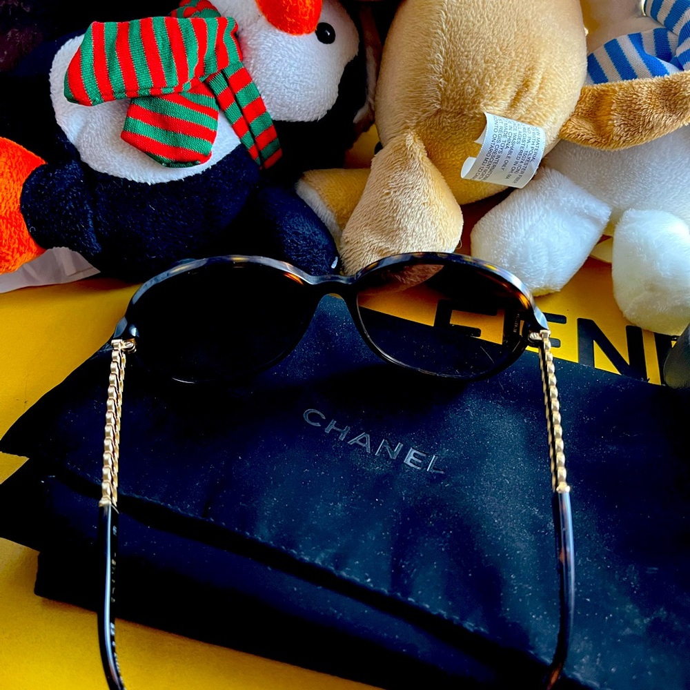 Authentic Chanel Sunglasses - Picture 6 of 9